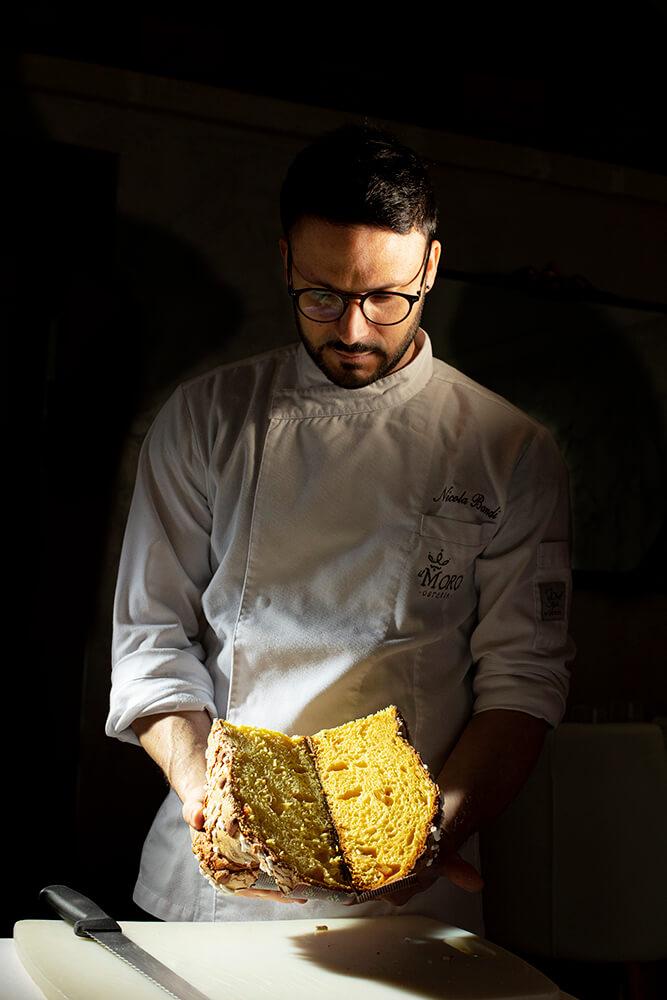 Colombe e Uova artigianali: quali scegliere tra le pasticcerie siciliane 13 Colombe e Uova artigianali: quali scegliere tra le pasticcerie siciliane - Be Sicily Mag - Nicola Bandi dellOsteria Il Moro di Trapani 2