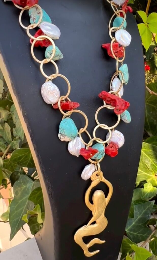 Gioielli made in Sicily. Le creazioni di due artisti siciliani: Lidia Lucchese e Francesco Costanzo 10 Gioielli made in Sicily. Le creazioni di due artisti siciliani: Lidia Lucchese e Francesco Costanzo - Be Sicily Mag - mare