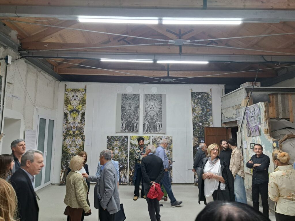 Effusion Space, la mostra di Munafò a Palazzo Giardinelli 4 Effusion Space, la mostra di Munafò a Palazzo Giardinelli - Be Sicily Mag - PHOTO 2023 05 27 09 17 23 3