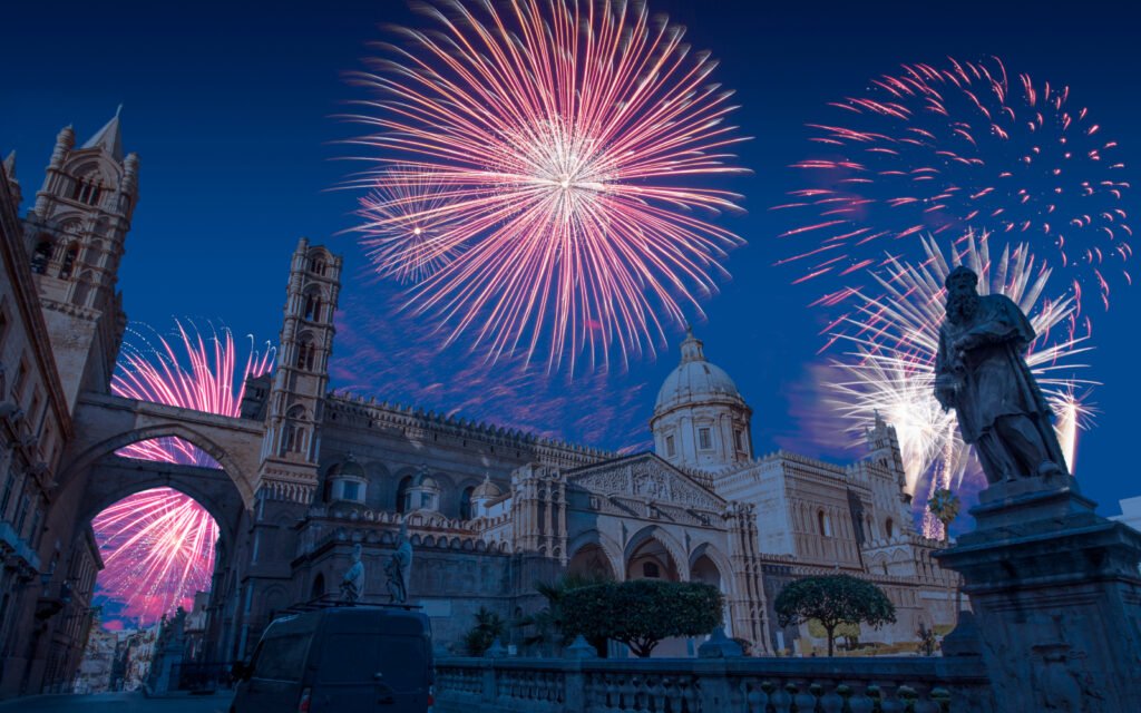 “Rosalia è sogno, luce nella notte”: il programma religioso del Festino di Santa Rosalia dal 10 al 15 luglio 2023 2 Festino di Santa Rosalia Be Sicily Mag