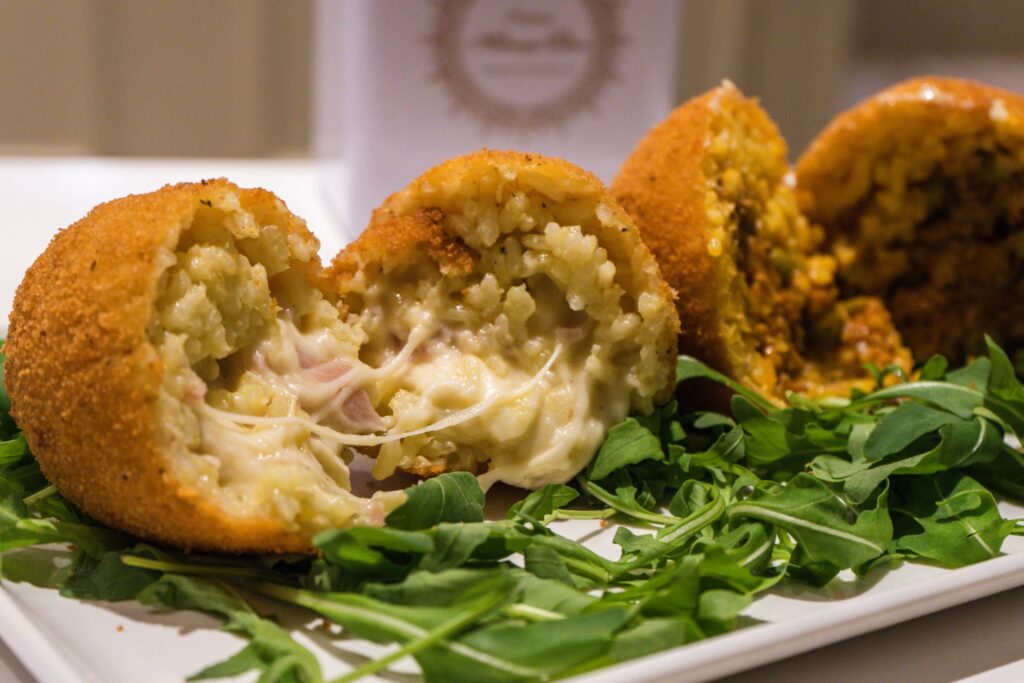 Arancina Day. Le più buone di Palermo - Be Sicily Mag - Arancine Pasticceria Matranga