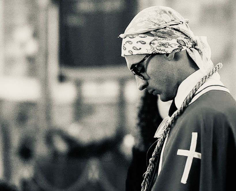 “U lamientu”, a Canicattini Bagni uno dei più antichi riti di Pasqua: la storia dei “nuri” 2 “U lamientu”, a Canicattini Bagni uno dei più antichi riti di Pasqua: la storia dei “nuri” - Be Sicily Mag - canicattini bagni nuri