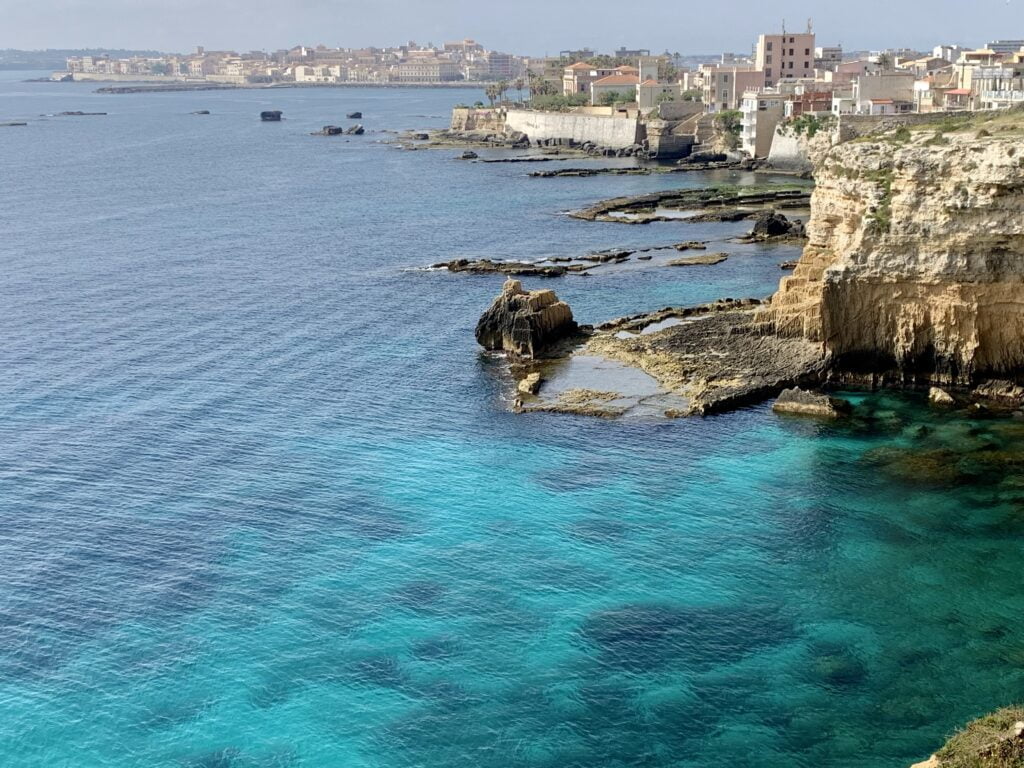 Case di lusso, Siracusa ricercata dagli stranieri: ben viste anche Trapani e Messina 2 Case di lusso, Siracusa ricercata dagli stranieri: ben viste anche Trapani e Messina - Be Sicily Mag - case di lusso siracusa 2