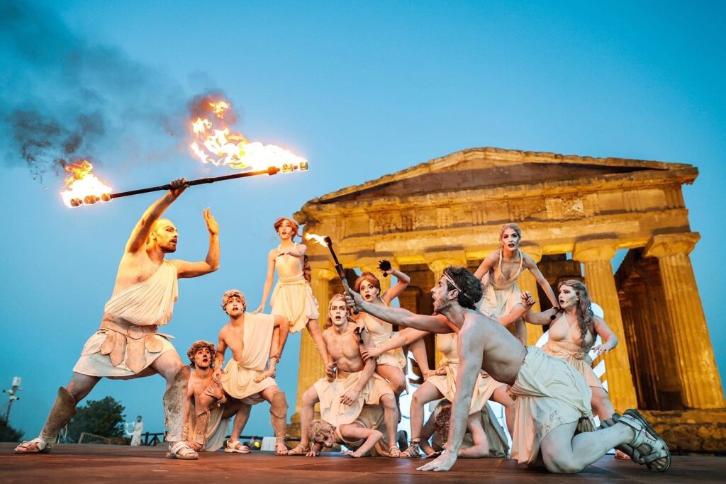 FestiValle 2024: annunciati gli ospiti del Festival internazionale di musica in programma ad Agrigento 3 FestiValle 2024: annunciati gli ospiti del Festival internazionale di musica in programma ad Agrigento - Be Sicily Mag - Spettacolo Alba