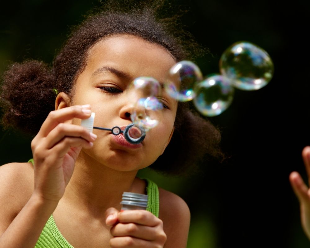 Giochi all'aperto per bambini: idee per divertirsi in vista dell’estate 16 Giochi all'aperto per bambini: idee per divertirsi in vista dell’estate - Be Sicily Mag - 8