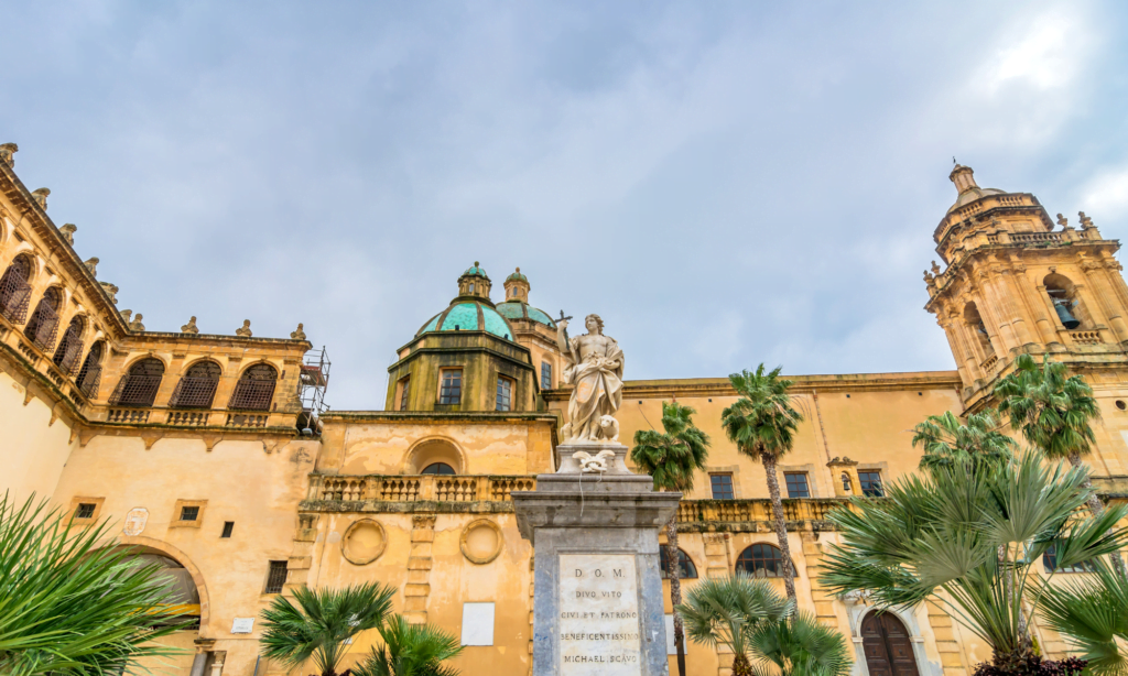 "Notte europea dei musei": i luoghi in Sicilia da visitare a 1 euro il 18 maggio 18 "Notte europea dei musei": i luoghi in Sicilia da visitare a 1 euro il 18 maggio - Be Sicily Mag - Progetto senza titolo 37 1