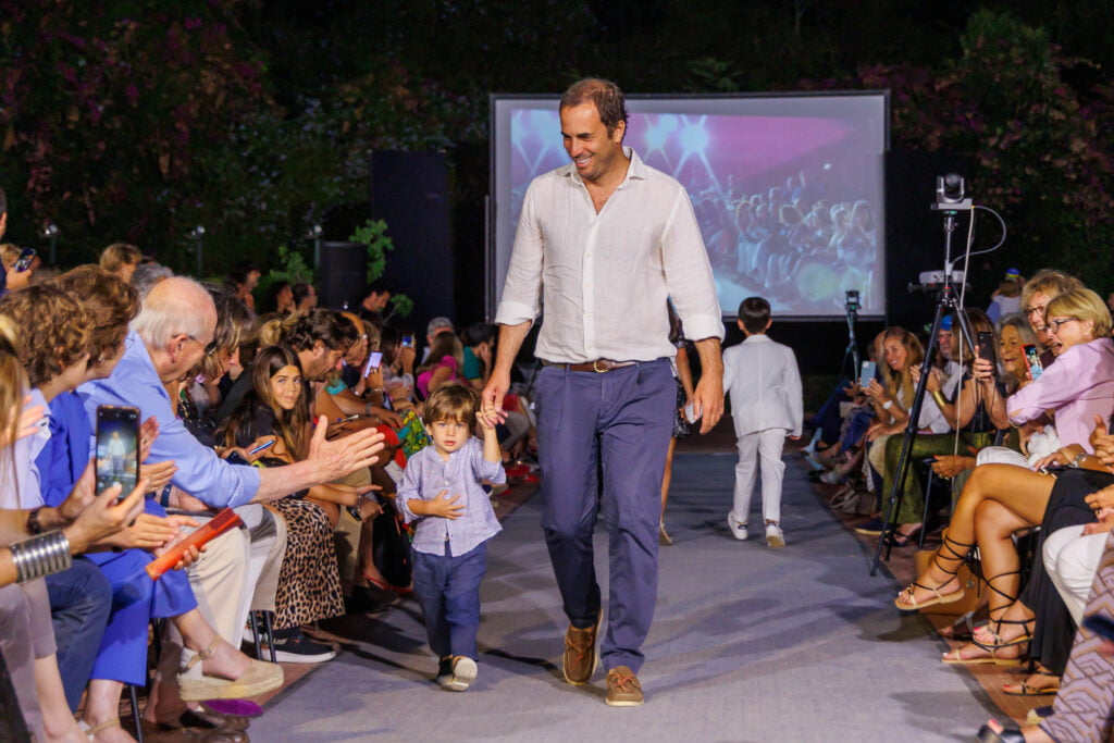 “Moda a bordo piscina”, lo sport in passerella al Circolo del Tennis di Palermo: l'evento è un successo 7 “Moda a bordo piscina”, lo sport in passerella al Circolo del Tennis di Palermo: l'evento è un successo - Be Sicily Mag - AX 7416