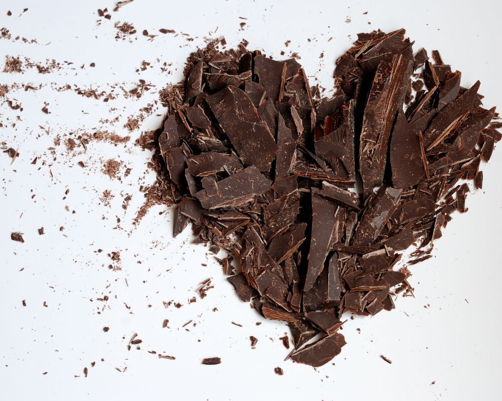 Cioccolato di Modica, caratteristiche e ricetta di una prelibatezza siciliana gustata in tutto il mondo 6 Cioccolato di Modica, caratteristiche e ricetta di una prelibatezza siciliana gustata in tutto il mondo - Be Sicily Mag - 3 2