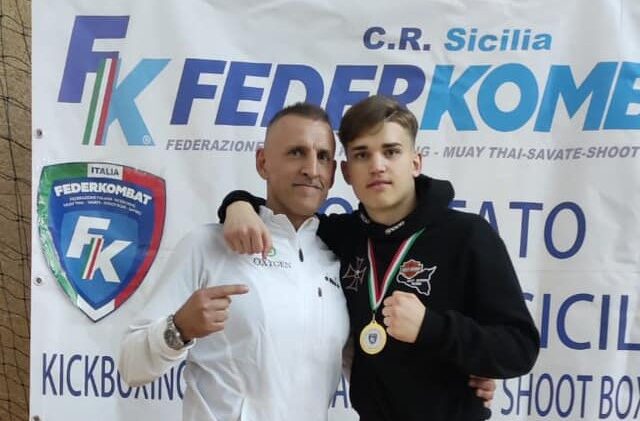 Gabriele Rosano è campione nazionale di kickboxing: il 15enne palermitano conquista il titolo a Jesolo - Be Sicily Mag - 326708908 589245003035496 6553863354513846508 n 1 e1721731139789