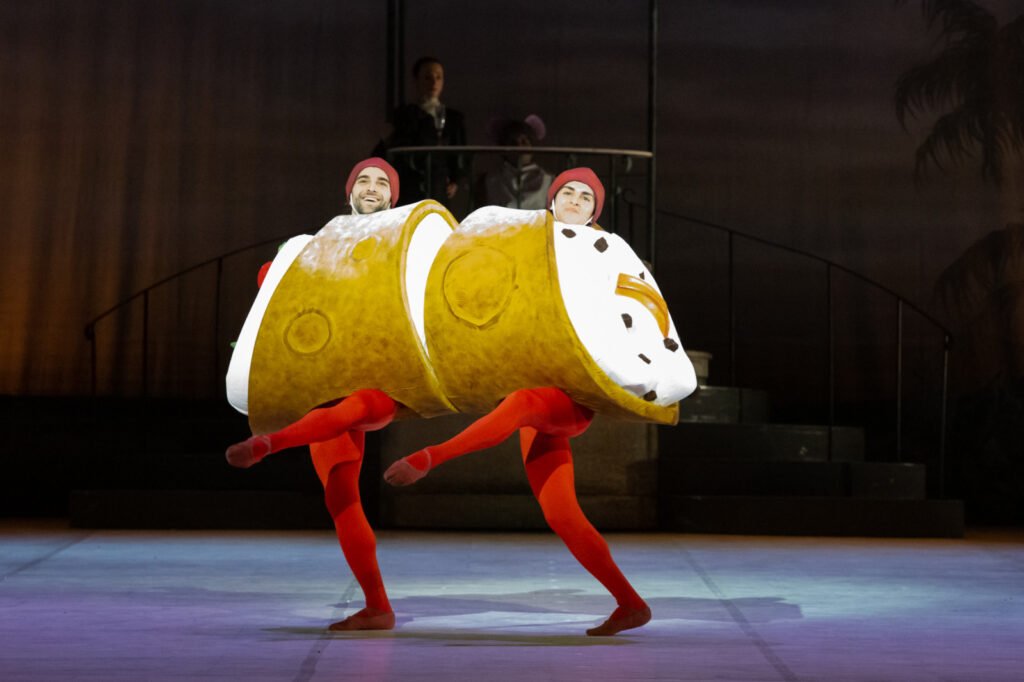 Teatro Massimo, presentata a Villa Igiea la stagione 2024/25: il tema è Eros e Thanatos - Be Sicily Mag - Un momento de Lo Schiaccianoci in chiave siciliana