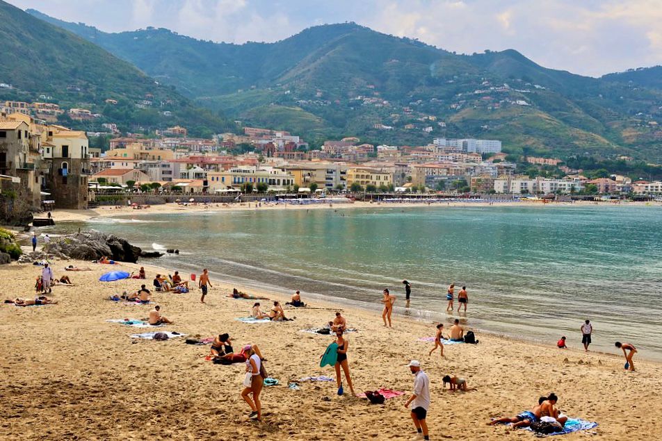 Migliori spiagge della Sicilia occidentale: da Cefalù a San Leone, tutte le località imperdibili - Be Sicily Mag - Unknown 1