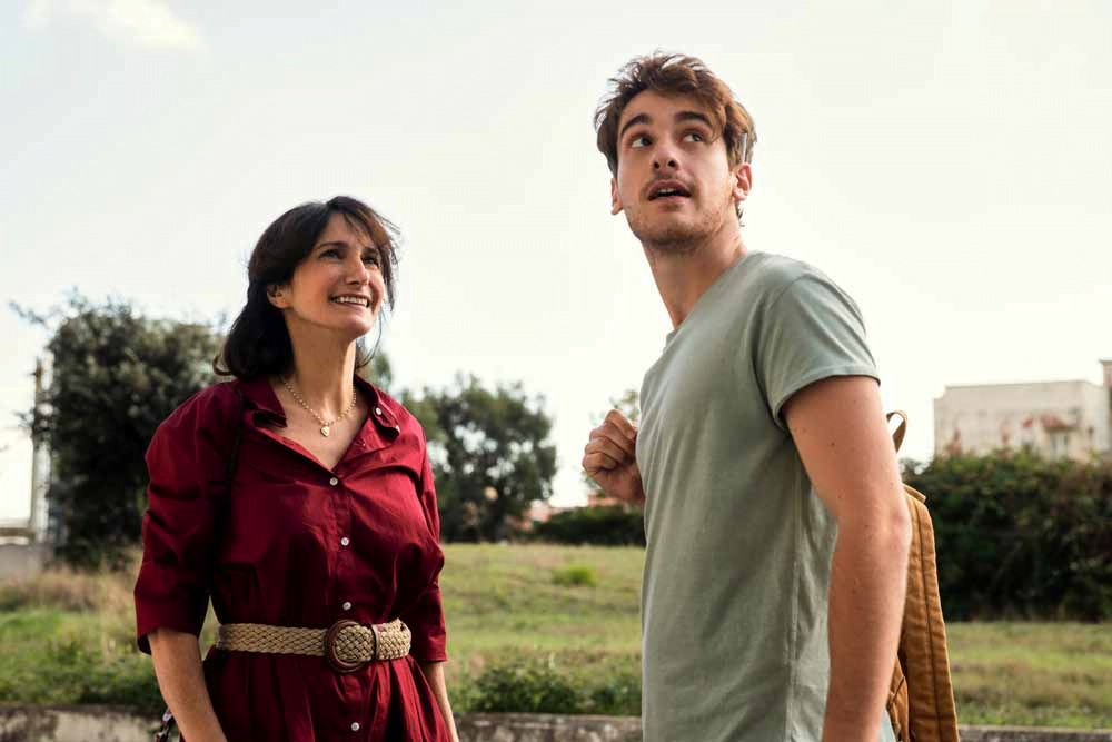 Tutto chiede salvezza 2, i nuovi episodi su Netflix: nel cast anche la palermitana Lorenza Indovina - Be Sicily Mag - image 62