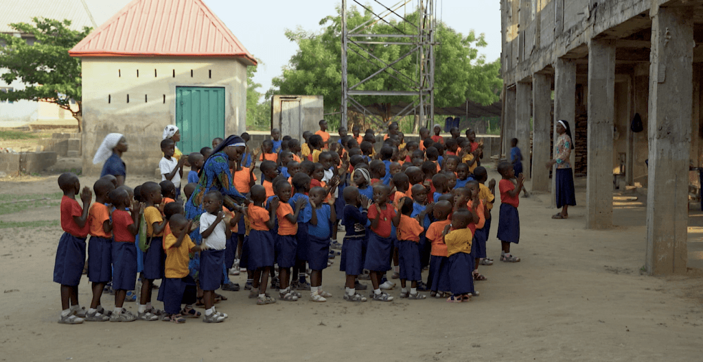 Enza Guccione, la missionaria palermitana in Nigeria: "Dal 2009 a oggi abbiamo costruito una scuola e un ospedale" 3 Enza Guccione, la missionaria palermitana in Nigeria: "Dal 2009 a oggi abbiamo costruito una scuola e un ospedale" - Be Sicily Mag - igbedor1 1