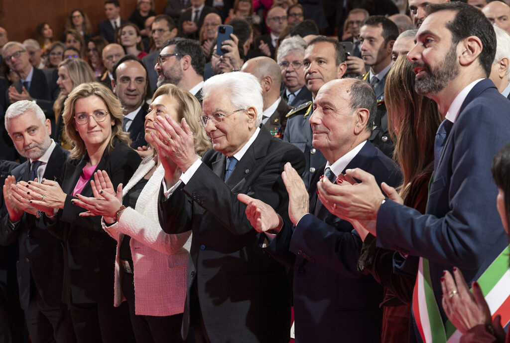 Sergio Mattarella a Messina per l'inaugurazione dell'Anno Accademico 2024/25: conferitogli il Dottorato honoris causa - Be Sicily Mag - Sergio Mattarella 04