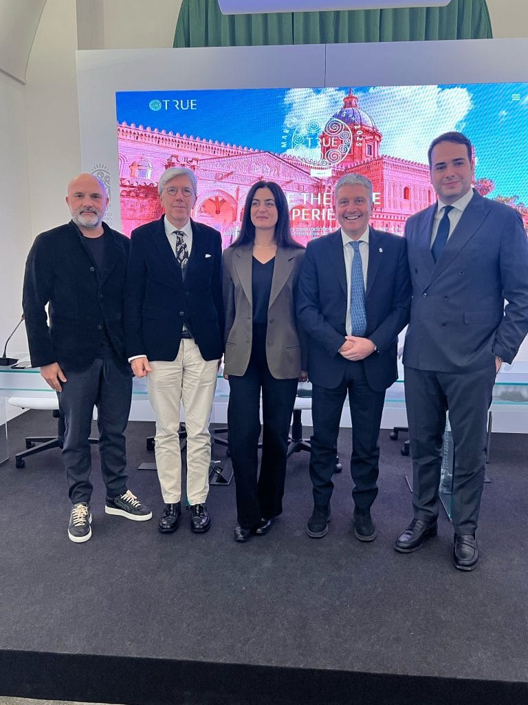 La presentazione di True sicily