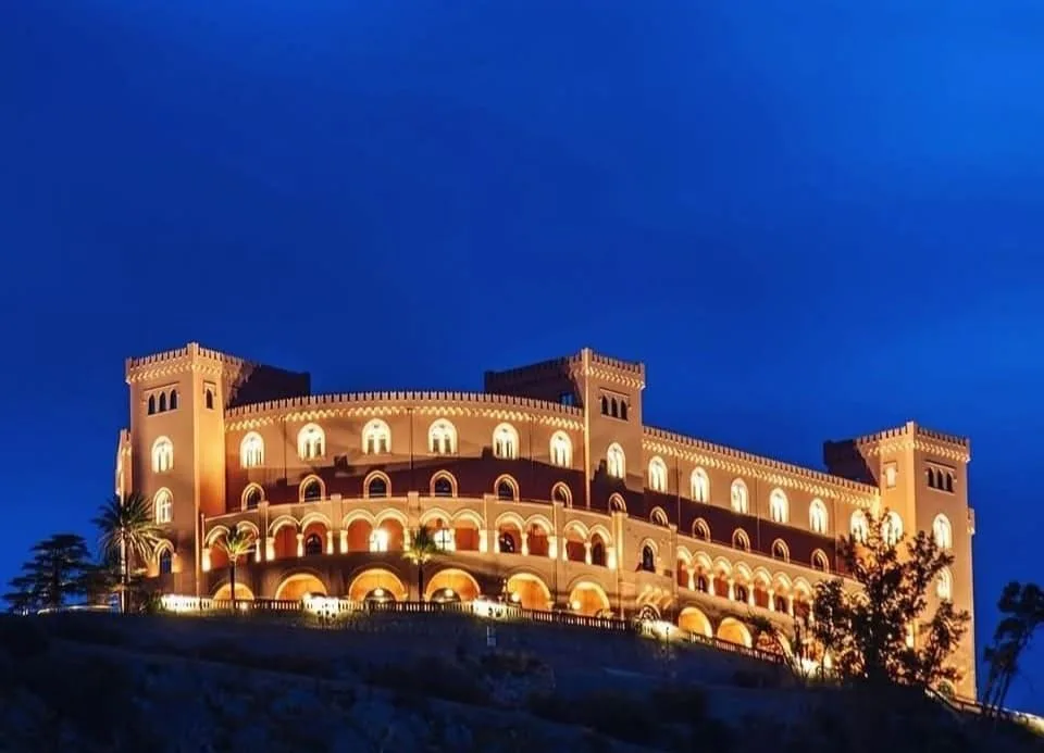 Castello Utveggio a Palermo rinasce grazie a un investimento di 6 milioni della Regione: come sarà dopo il restyling 5 Castello Utveggio illuminato