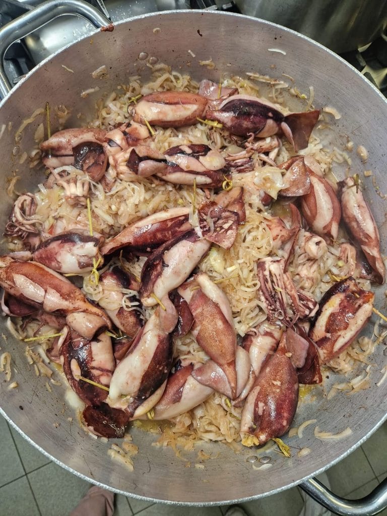 Giusi Murabito, la biologa catanese che ha scelto la vita "lenta" delle Eolie 3 Giusi Murabito, la biologa catanese che ha scelto la vita "lenta" delle Eolie - Be Sicily Mag - la cucina delle donne 5