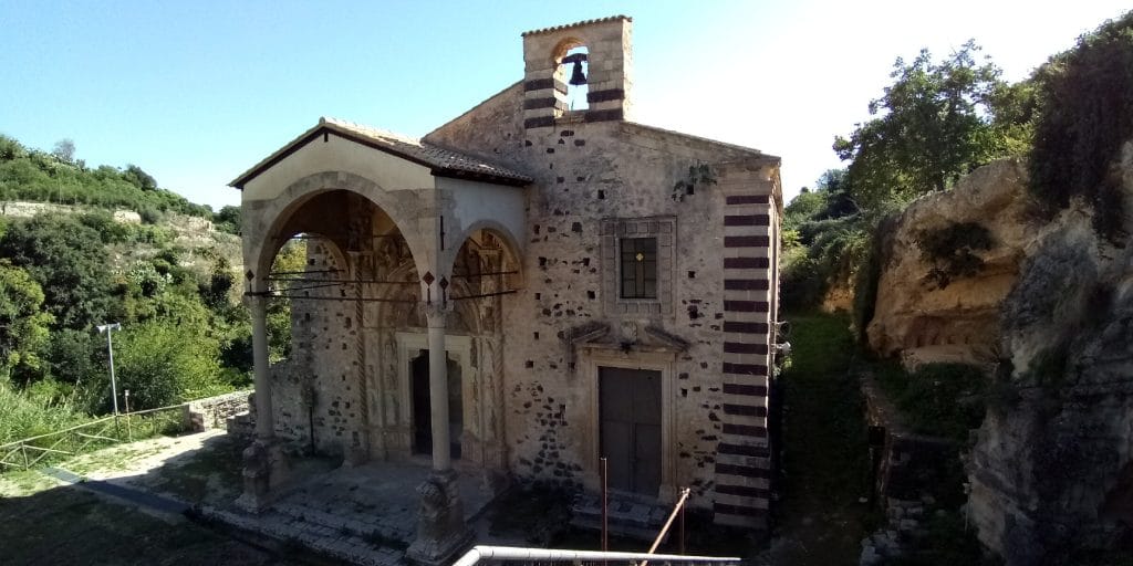 Militello in Val di Catania, alla scoperta del Borgo dei Borghi 2025: cose da vedere e come arrivarci 9 santa maria la vetere, complesso normanno a militello, borgo dei borghi 2025