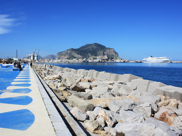 Palermo low cost: cosa puoi fare con 10 euro in un giorno d’estate 10 Palermo low cost: cosa puoi fare con 10 euro in un giorno d’estate - Be Sicily Mag - 2