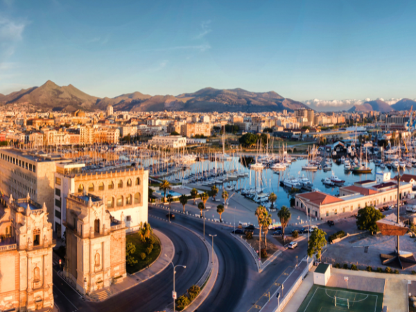 Palermo low cost: cosa puoi fare con 10 euro in un giorno d’estate 6 Palermo low cost: cosa puoi fare con 10 euro in un giorno d’estate - Be Sicily Mag - 3