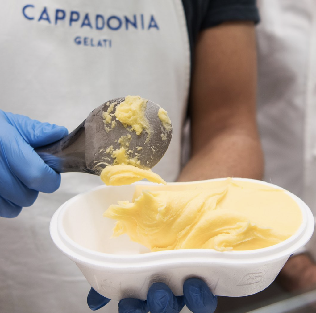 Il gelato gastronomico conquista la Sicilia: i gusti più strani, dalla zucca al parmigiano 12 Il gelato gastronomico conquista la Sicilia: i gusti più strani, dalla zucca al parmigiano - Be Sicily Mag - Gelato zucca e amaretto