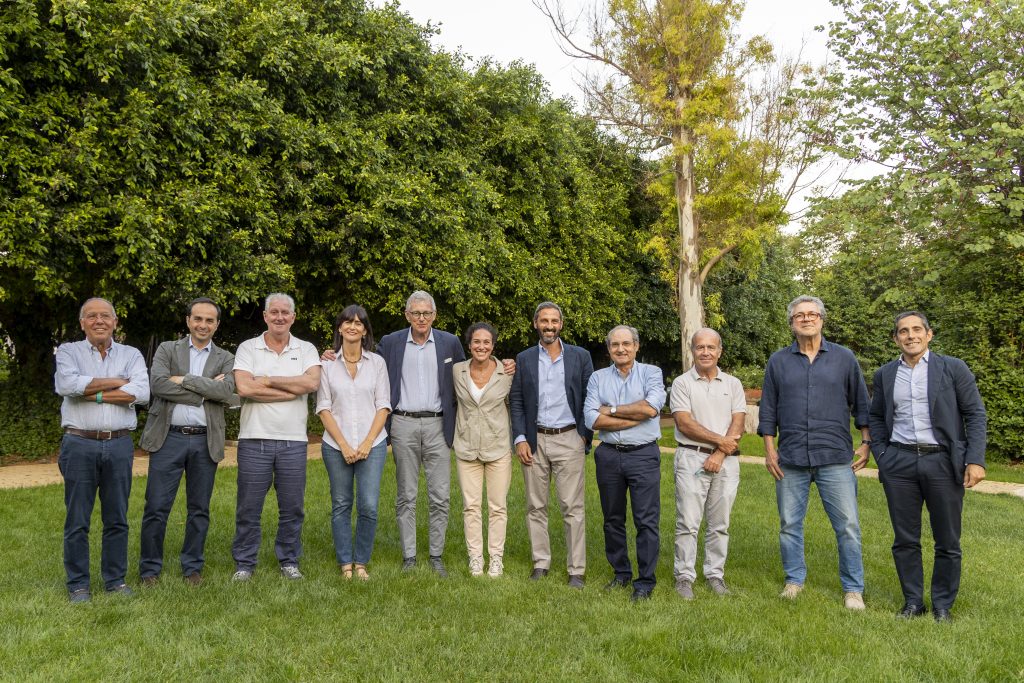 Alessandro Lazzaro è il nuovo presidente del Ct Palermo: "Il circolo è la mia seconda casa, sarà un centenario ricco di eventi" 4 Alessandro Lazzaro è il nuovo presidente del Ct Palermo: "Il circolo è la mia seconda casa, sarà un centenario ricco di eventi" - Be Sicily Mag - Il presidente con i 10 deputati per il prossimo quadriennio