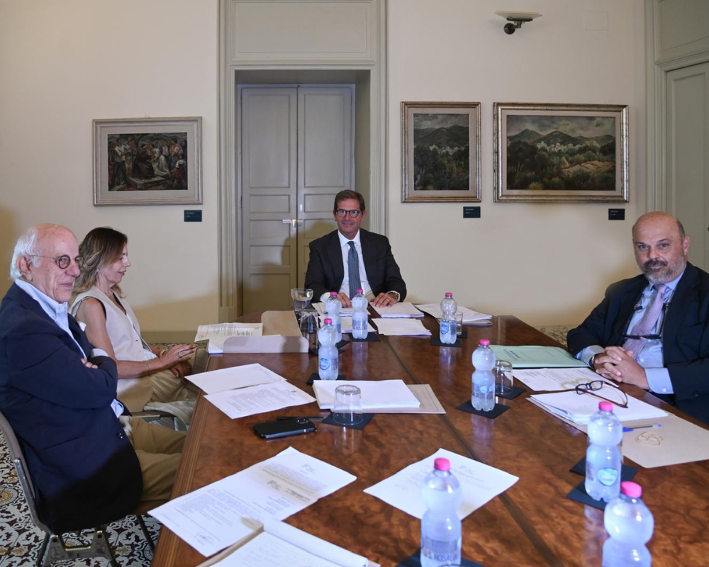 Raffaele Bonsignore è il nuovo presidente della Fondazione Chiazzese: “Il rilancio passa dai giovani” 2 I membri della Fondazione Chiazzese