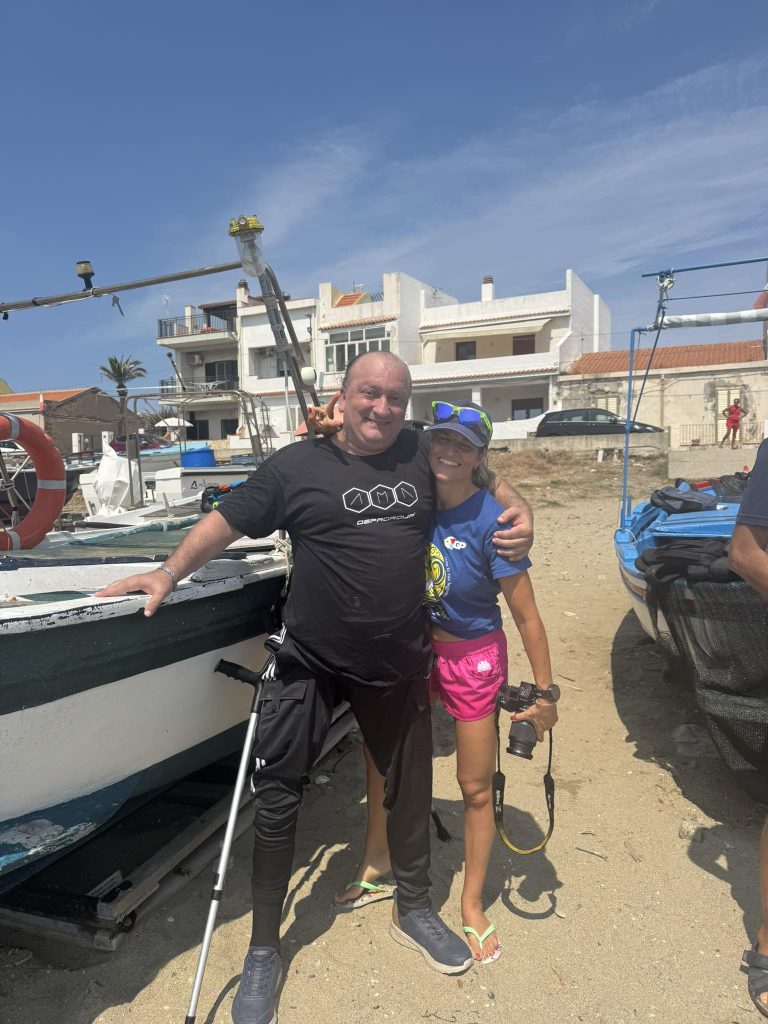Disabilità, la grande impresa di Ruggiero: attraversa a nuoto lo Stretto di Messina 4 Disabilità, la grande impresa di Ruggiero: attraversa a nuoto lo Stretto di Messina - Be Sicily Mag - Riggiero Giglio Facebook