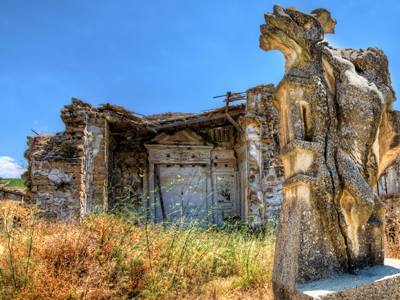 Poggioreale, il borgo fantasma che rinasce tra memoria e futuro 6 Poggioreale, il borgo fantasma che rinasce tra memoria e futuro - Be Sicily Mag - 5 5