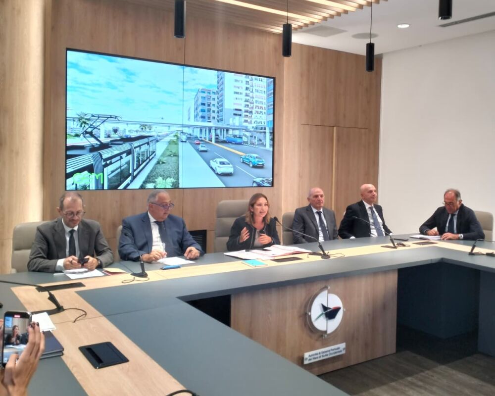 Via Crispi si rifà il look: Tardino e Lagalla firmano il nuovo protocollo per il waterfront di Palermo 2 Via Crispi si rifà il look: Tardino e Lagalla firmano il nuovo protocollo per il waterfront di Palermo - Be Sicily Mag - Tardino