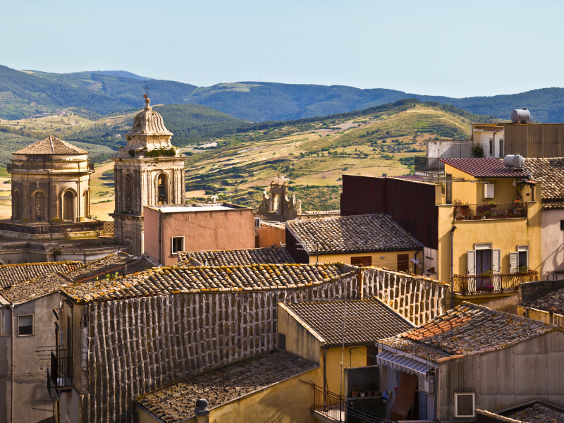 Sulle tracce di Verga: un viaggio letterario tra Catania e Vizzini 5 Sulle tracce di Verga: un viaggio letterario tra Catania e Vizzini - Be Sicily Mag - Vizzini