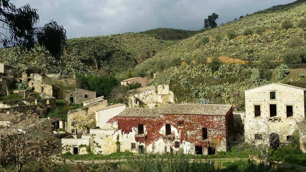 Sulle tracce di Verga: un viaggio letterario tra Catania e Vizzini 6 Sulle tracce di Verga: un viaggio letterario tra Catania e Vizzini - Be Sicily Mag - image 1