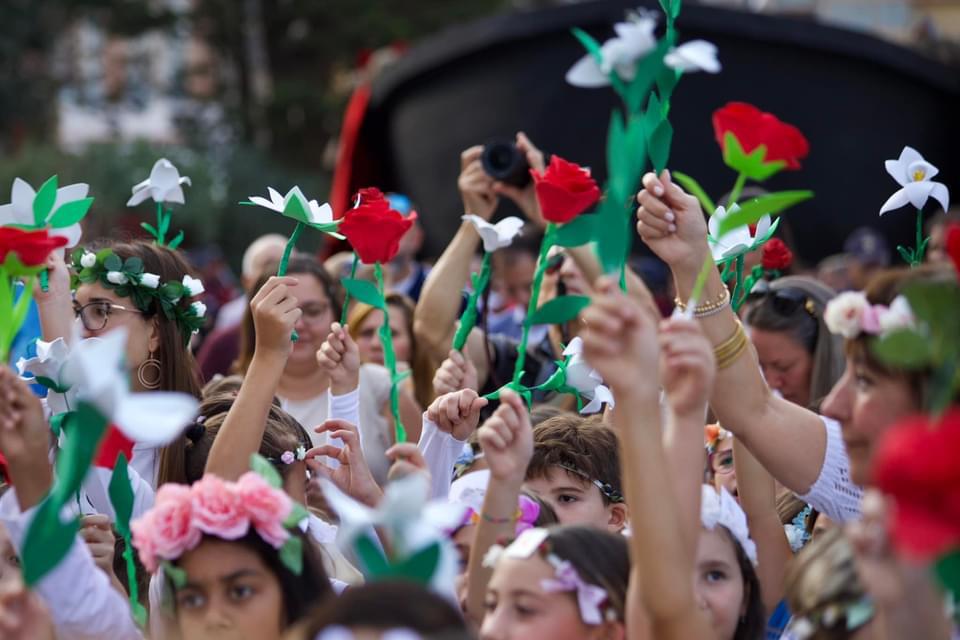 Torna il Festino delle Rosalie Ribelli dello Sperone: le novità della seconda edizione 4 Torna il Festino delle Rosalie Ribelli dello Sperone: le novità della seconda edizione - Be Sicily Mag - Festino delle rosalie ribelli 4