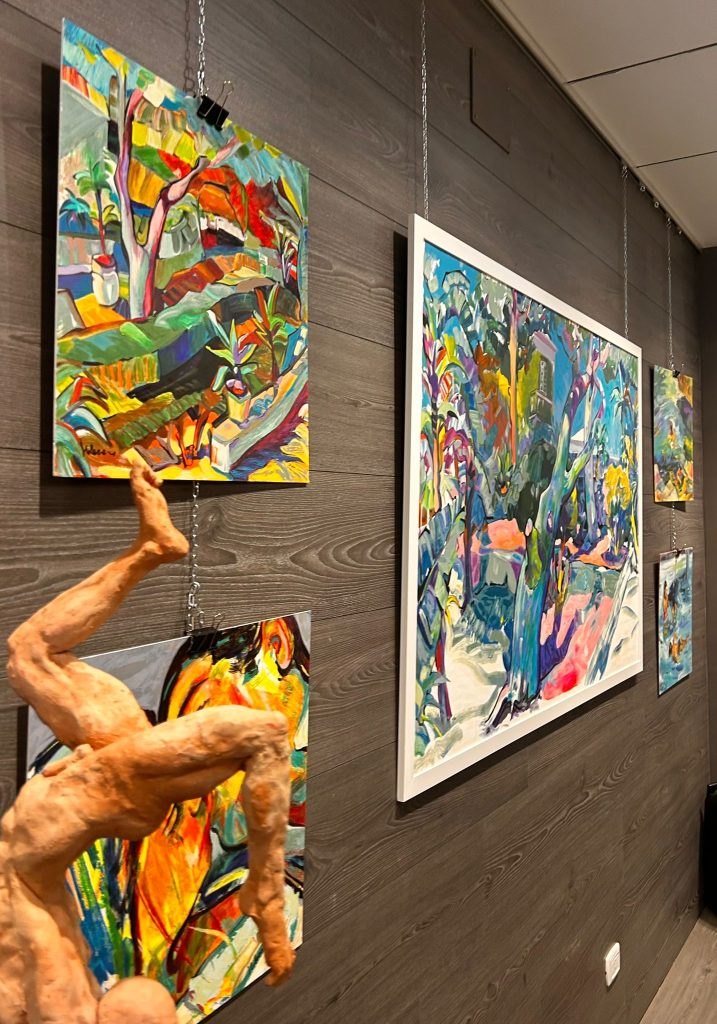 Marco Lodola e Claudio Malacarne in mostra al Centro d'arte Raffaello 5 Marco Lodola e Claudio Malacarne in mostra al Centro d'arte Raffaello - Be Sicily Mag - IMG 20251024 WA0008