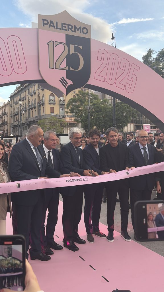 Palermo Calcio, inaugurata la mostra fotografica per i 125 anni di storia - Be Sicily Mag - IMG 1615