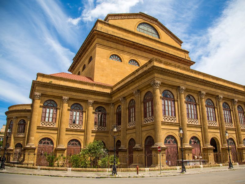 27 marzo, Giornata Mondiale del Teatro: viaggio nei teatri più belli e suggestivi della Sicilia 6 Giornata Mondiale del Teatro