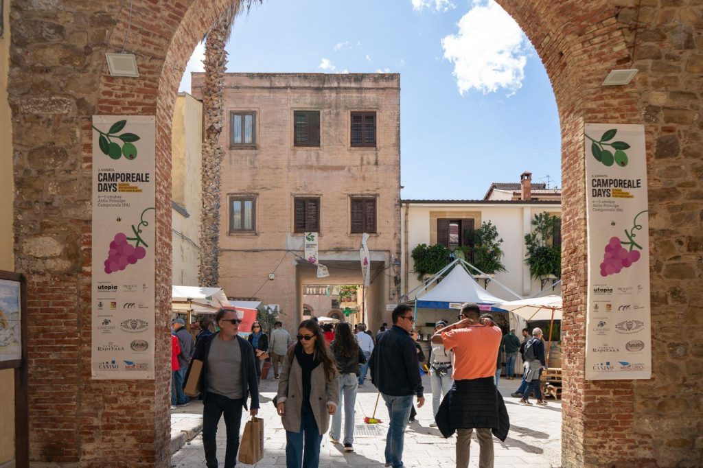 Camporeale Days 2025, il nuovo rinascimento del vino siciliano: il consorzio Doc Monreale protagonista - Be Sicily Mag - d05a474f dd6d 4cd5 bea0 efd80a501542