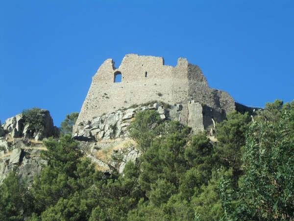 I Ventimiglia. Tra storia e leggenda, le presunte origini del casato di Sicilia 2 I Ventimiglia. Tra storia e leggenda, le presunte origini del casato di Sicilia - Be Sicily Mag - CastelloGeraci1