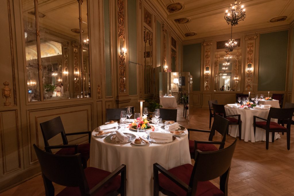 Le Feste al Grand Hotel et Des Palmes di Palermo: dal Natale d'Autore allo speciale Capodanno - Be Sicily Mag - Grand Hotel et Des Palmes 1 2