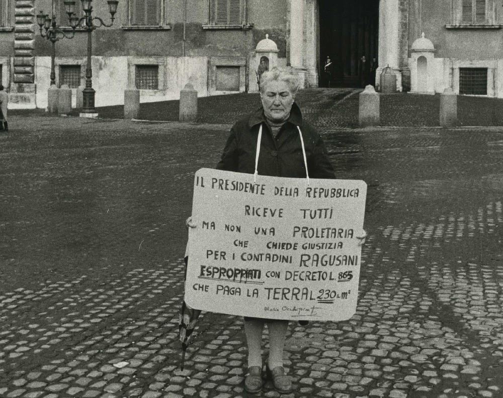 Maria Occhipinti: la vita della ribelle del Novecento nei ricordi della figlia Marilena 6 Maria Occhipinti: la vita della ribelle del Novecento nei ricordi della figlia Marilena - Be Sicily Mag - Maria Occhipinti e le sue battaglie 1
