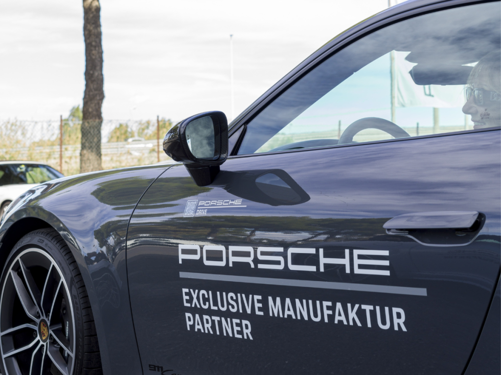 Exclusive Event al Centro Porsche Catania: l'eleganza delle 911 Exclusive Manufaktur - Be Sicily Mag - Porsche 2 1