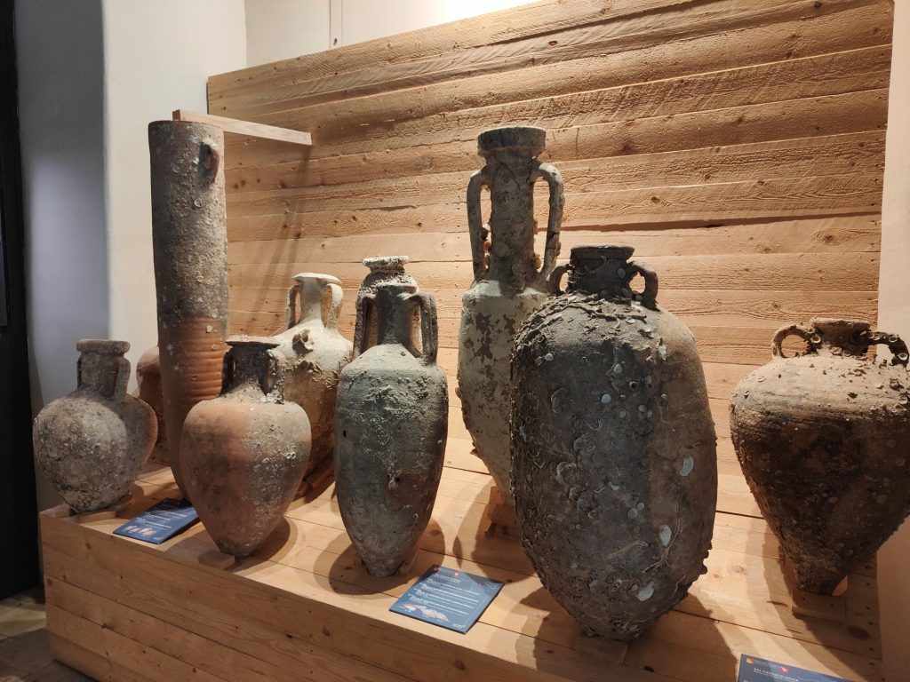 Mazara del Vallo nella Rete dei Musei Civici ANCI Sicilia: tra Consagra, anfore e un borgo che si reinventa 23 Mazara del Vallo nella Rete dei Musei Civici ANCI Sicilia: tra Consagra, anfore e un borgo che si reinventa - Be Sicily Mag - anfore museo del satiro mazara
