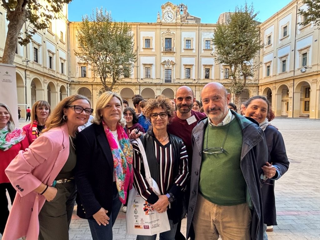 “L’arte di essere sé stessi”: il progetto tra corpo, moda e immagine dedicato agli studenti palermitani 5 “L’arte di essere sé stessi”: il progetto tra corpo, moda e immagine dedicato agli studenti palermitani - Be Sicily Mag - arte di essere 3