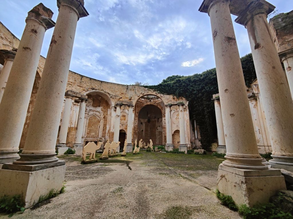 Mazara del Vallo nella Rete dei Musei Civici ANCI Sicilia: tra Consagra, anfore e un borgo che si reinventa 20 Mazara del Vallo nella Rete dei Musei Civici ANCI Sicilia: tra Consagra, anfore e un borgo che si reinventa - Be Sicily Mag - mazara chiesa di santignazio interno