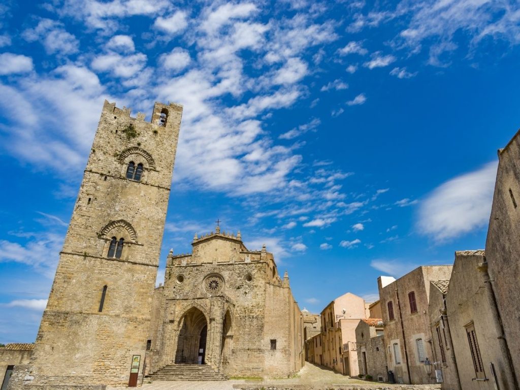 Quattro borghi siciliani dove il Natale sembra fermare il tempo 5 Quattro borghi siciliani dove il Natale sembra fermare il tempo - Be Sicily Mag - ERICE