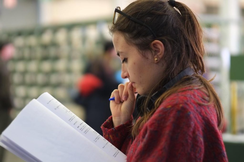 Emanuela Rizzuto racconta il successo de "L'altro ispettore": “Mi piacerebbe che questo fosse solo l’inizio” 3 Emanuela Rizzuto racconta il successo de "L'altro ispettore": “Mi piacerebbe che questo fosse solo l’inizio” - Be Sicily Mag - Emanuela Rizzuto foto di Lorenzo Taboga