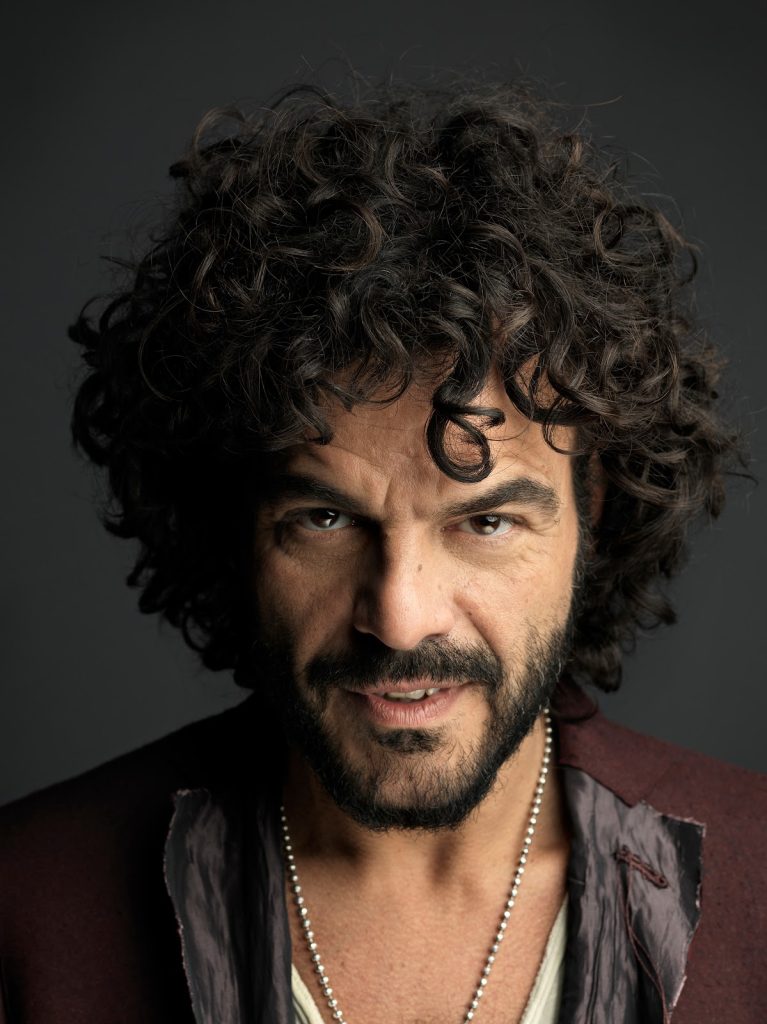 Francesco Renga a Capodanno in Sicilia: "Stare qui mi mette a posto con l'universo" 2 Francesco Renga a Capodanno in Sicilia: "Stare qui mi mette a posto con l'universo" - Be Sicily Mag - Francesco Renga foto 2
