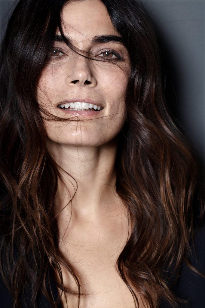 Valeria Solarino porta "Perfetti sconosciuti" in Sicilia: "Qui ritrovo le mie origini, tutto ha un significato particolare" 2 Valeria Solarino porta "Perfetti sconosciuti" in Sicilia: "Qui ritrovo le mie origini, tutto ha un significato particolare" - Be Sicily Mag - Valeria Solarino foto 1 credito di Piero Gemelli