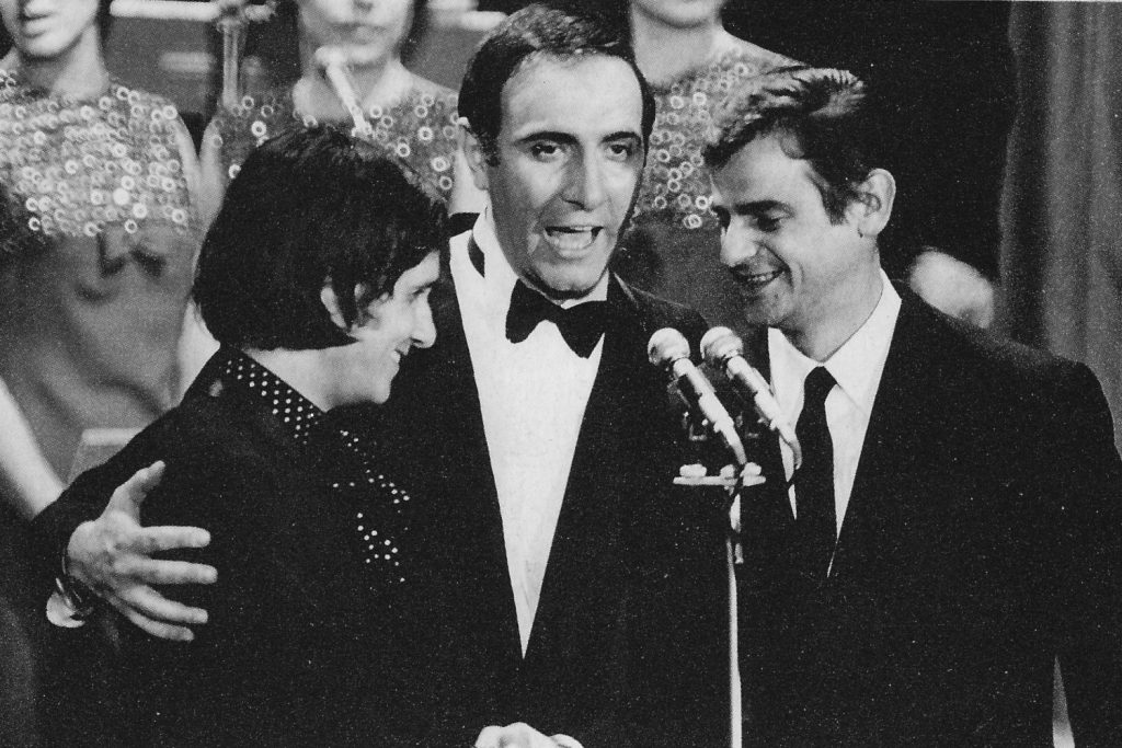 Pippo Baudo rivive tra Sanremo e Militello: dall'omaggio del festival al murales 3 Pippo Baudo rivive tra Sanremo e Militello: dall'omaggio del festival al murales - Be Sicily Mag - Carlos Baudo Endrigo Sanremo 1968