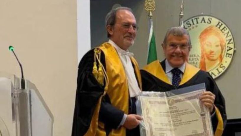 Adelfio Elio Cardinale insignito della laurea honoris causa: "La ricerca non è un costo, è il futuro" - Be Sicily Mag - Elio.Cardinale.avif
